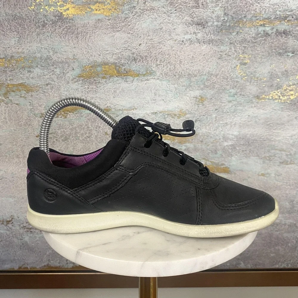 ECCO Shoes Womens Size 6 EU 37 Black Leather Lace Up Walking Comfort Sneakers